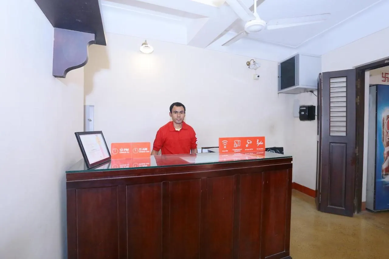 ***  Oyo 8268 Gokul Ottupura 호텔 Kochi 인도
